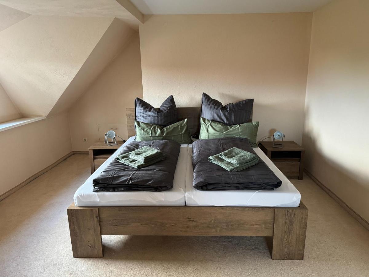 205 Qm "Traumtor" Mit Sauna, Whirlpool, Kamin Und 3 Terrassen Mit Blick In Die Boehmisch Saechsische Schweiz Drezda Kültér fotó
